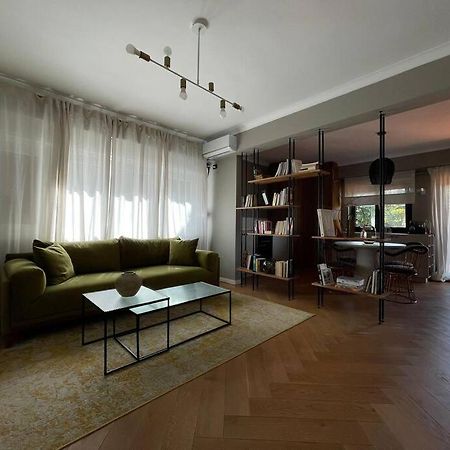 Stunning 1Bd Flat With 50M2 Terrace In The City Center Bukarest Eksteriør billede